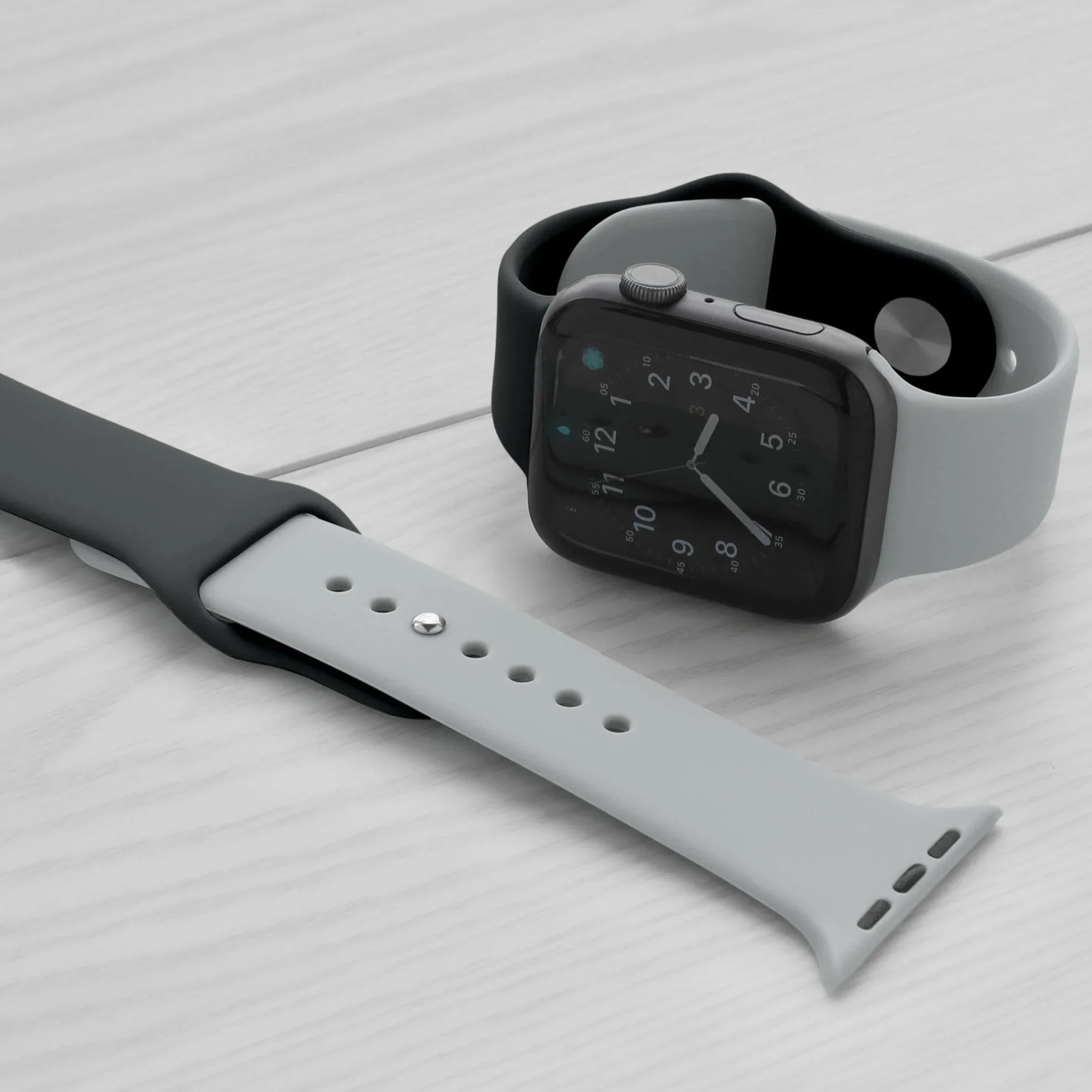 Torrii Watch 49/46/45/44 Mm Silicone Mix Watch Strap - Black/Gray - Tashqila Torrii Watch 49/46/45/44 Mm Silicone Mix Watch Strap - Black/Gray - Tashqila